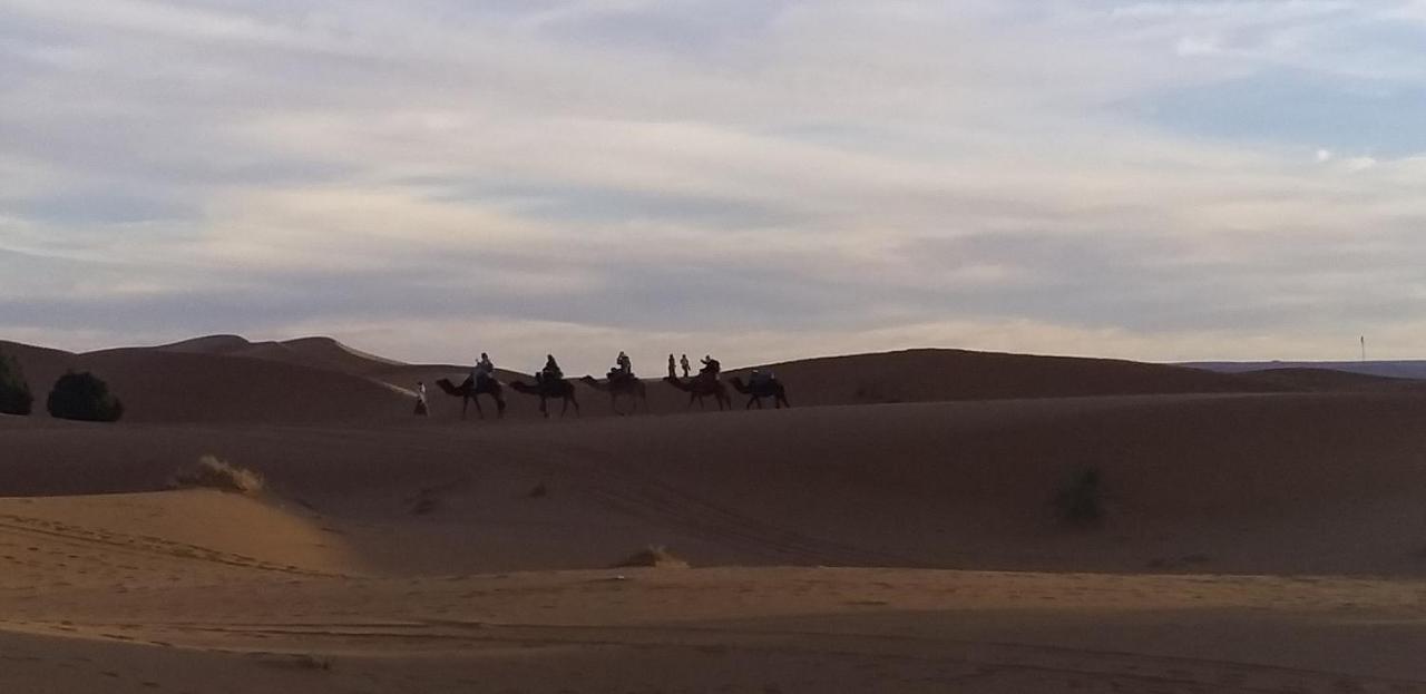 Maison Bedouin Merzouga Hotel Ngoại thất bức ảnh